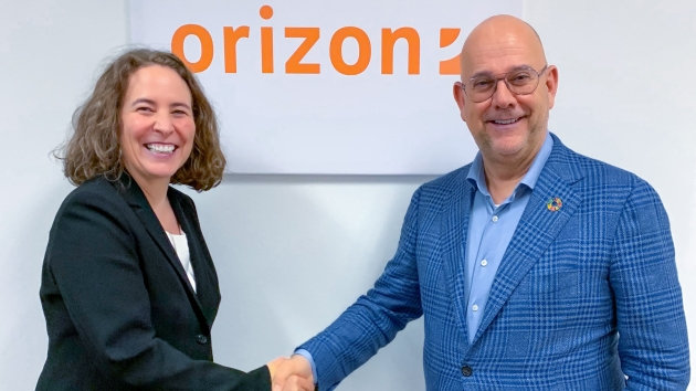 Orizon mit neuer CEO - Frank van Gool, Otto Work Force, mit Orizon-CEO Daniela Kühne - Quelle: Orizon
